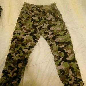 Army capri stretch pants with adjustable string